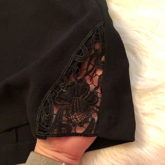 Black halter dress lace side size1 brand:Teeze me - Picture 5 of 8